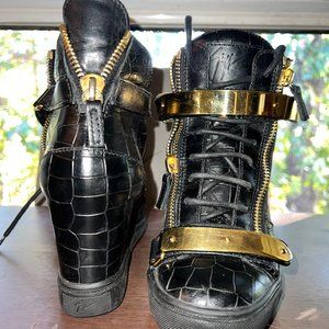 Giuseppe Zanotti Black Croc Embossed Leather Lorenz Wedge Sneaker Booties sz 38